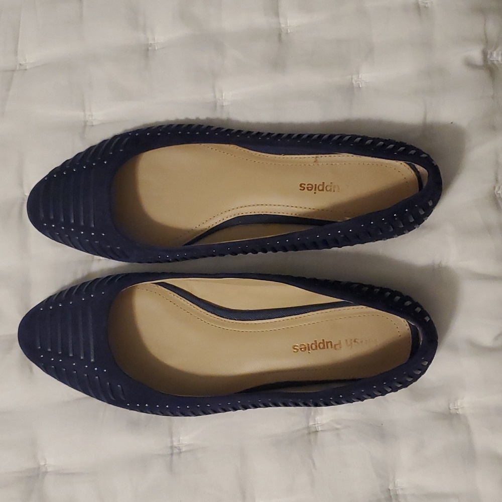Navy Blue Hush Puppies Flats, Good Condition, Size 9 1/2 Wide